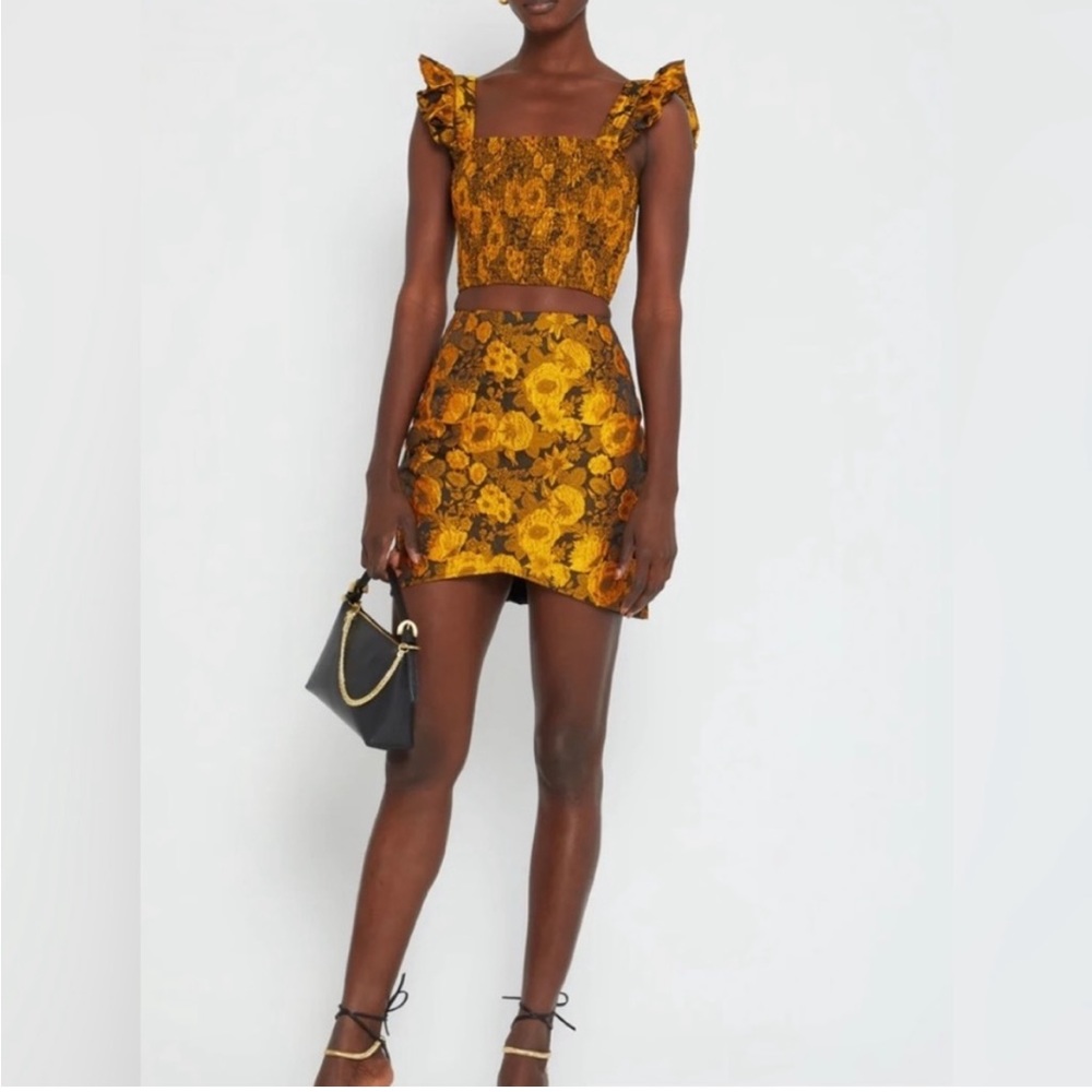 KOURT tala brocade set